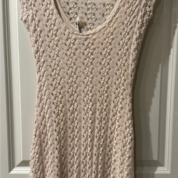 FREE PEOPLE GYPSY CROCHET MIDI DRESS SIZE SMALL - Picture 4 of 7